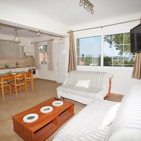 Holiday home Akantha Nydri (Lefkada)